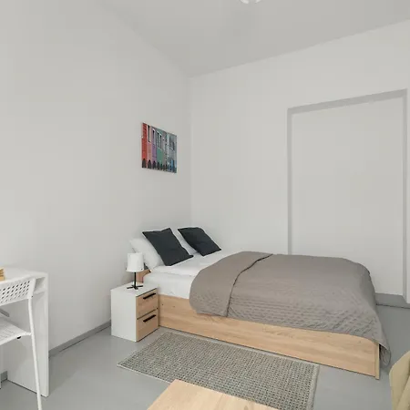 Piekary 8a M39b Apartment *