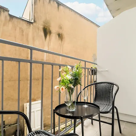 Piekary 8a M39b Apartment *
