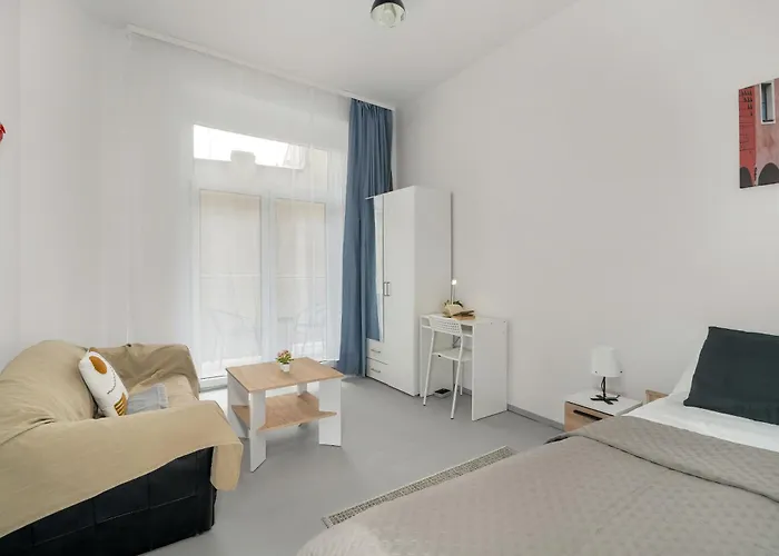 Apartment Elegancki I Stylowy Niedaleko Rynku W Poznaniu By Renters