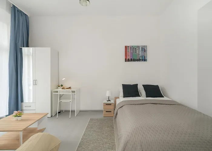 Elegancki I Stylowy Niedaleko Rynku W Poznaniu By Renters Apartment Poznan