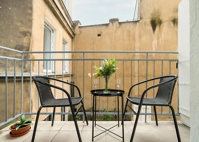 Elegancki I Stylowy Niedaleko Rynku W Poznaniu By Renters Apartment