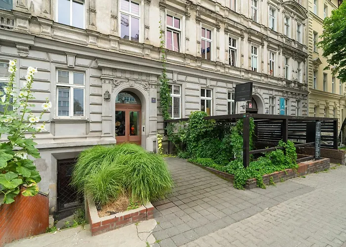 Elegancki I Stylowy Niedaleko Rynku W Poznaniu By Renters * Poznan