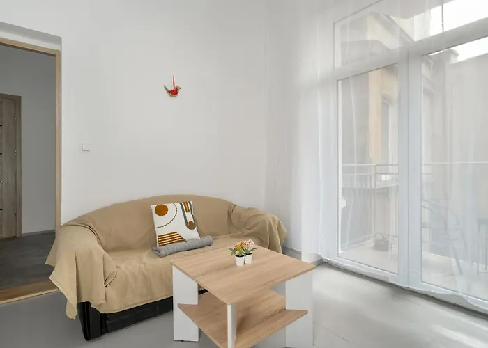 Elegancki I Stylowy Niedaleko Rynku W Poznaniu By Renters Apartment Poznan